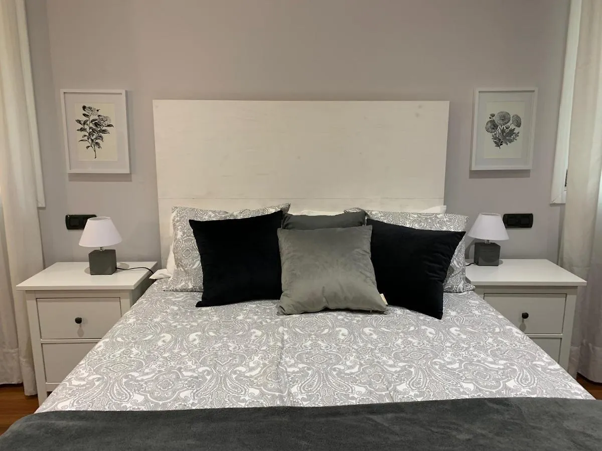 Apartment Ferienwohnung En Pleno Centro De Bilbao Y Muy Cerca Del Guggenheim Spanien