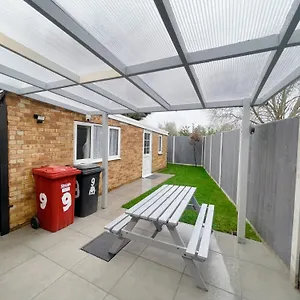 https://home-near-london-heathrow-sloughwindsorlegoland.brighton-hotels-england.com